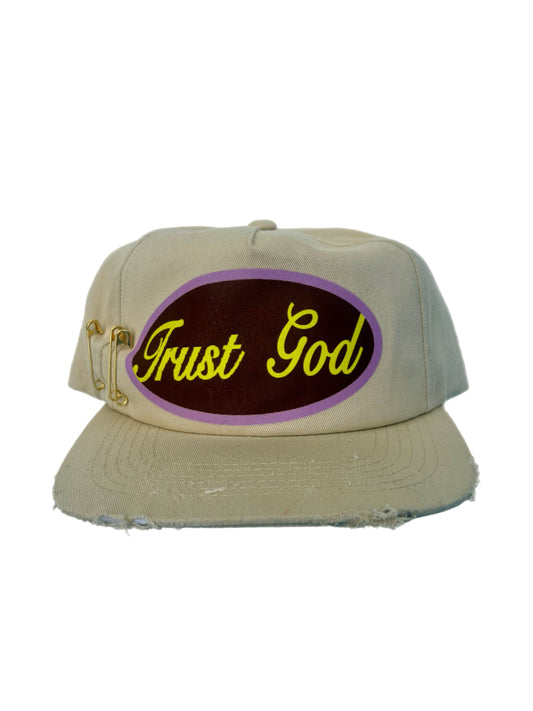 BEIGE DISTRESSED HAT RED LOGO